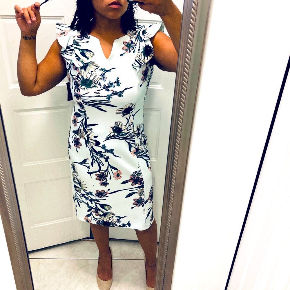 Dress - Picture 11 of 11
